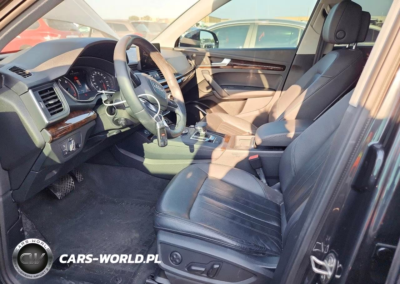 2019 Audi Q5 Premium VIN:WA1ANAFY3K2066701 - 7