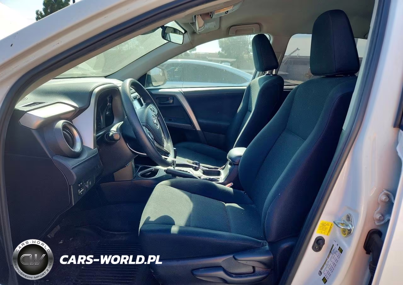 2018 Toyota Rav4 Le VIN:2T3ZFREV2JW415106 - 7