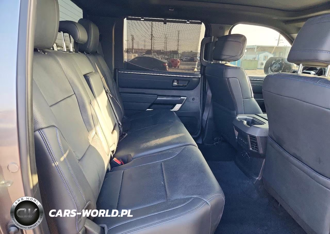 2025 Toyota Tundra Hybrid Platinum Hybrid Crewmax 5.5' Bed VIN:5TFNC5DB9SX103272 - 10