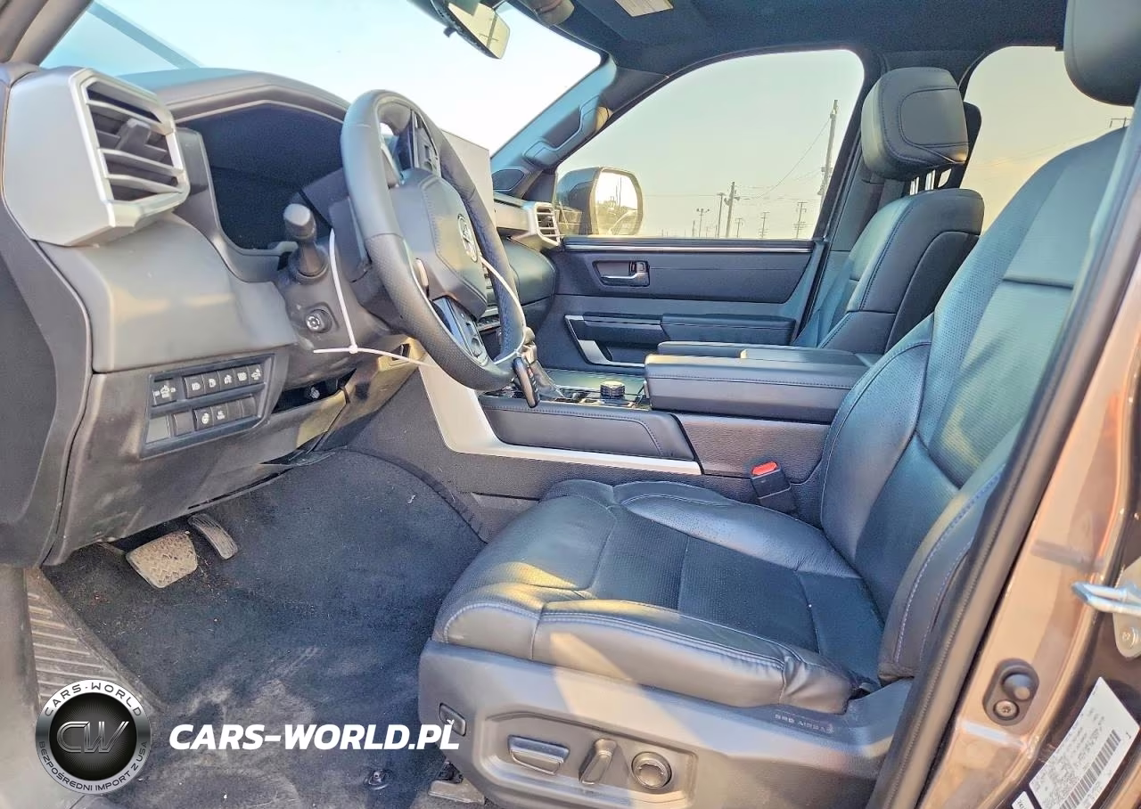 2025 Toyota Tundra Hybrid Platinum Hybrid Crewmax 5.5' Bed VIN:5TFNC5DB9SX103272 - 7