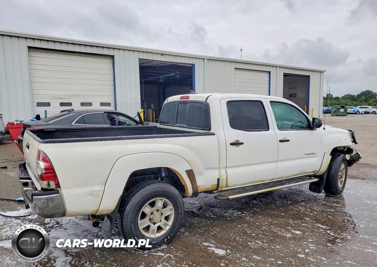 2014 Toyota Tacoma Double Cab Prerunner Long Bed VIN:3TMKU4HN2EM040251 - 3