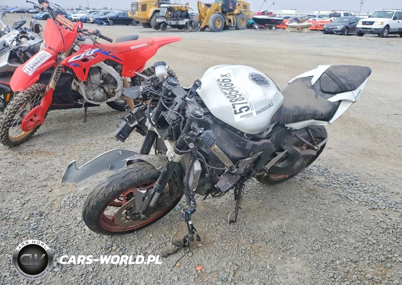 2025 Kawasaki Zx636 K VIN:JKBZXJJ10SA025807 - 3