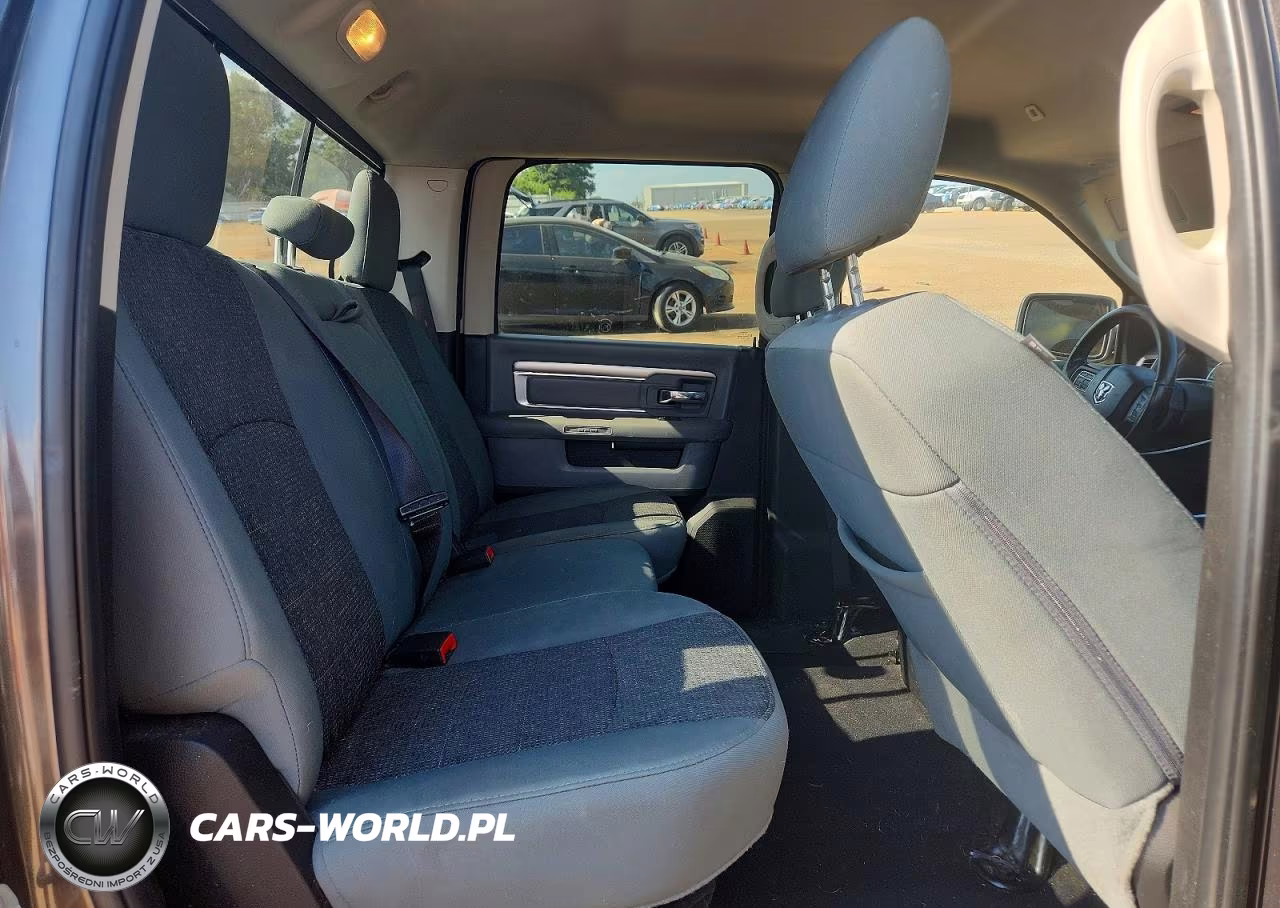 2018 Ram 1500 Slt VIN:3C6RR7LT4JG227837 - 10