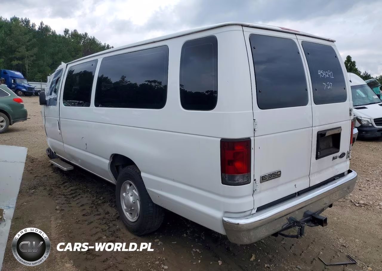 2011 Ford Econoline E350 Super Duty Wagon VIN:1FBSS3BL2BDA97925 - 2