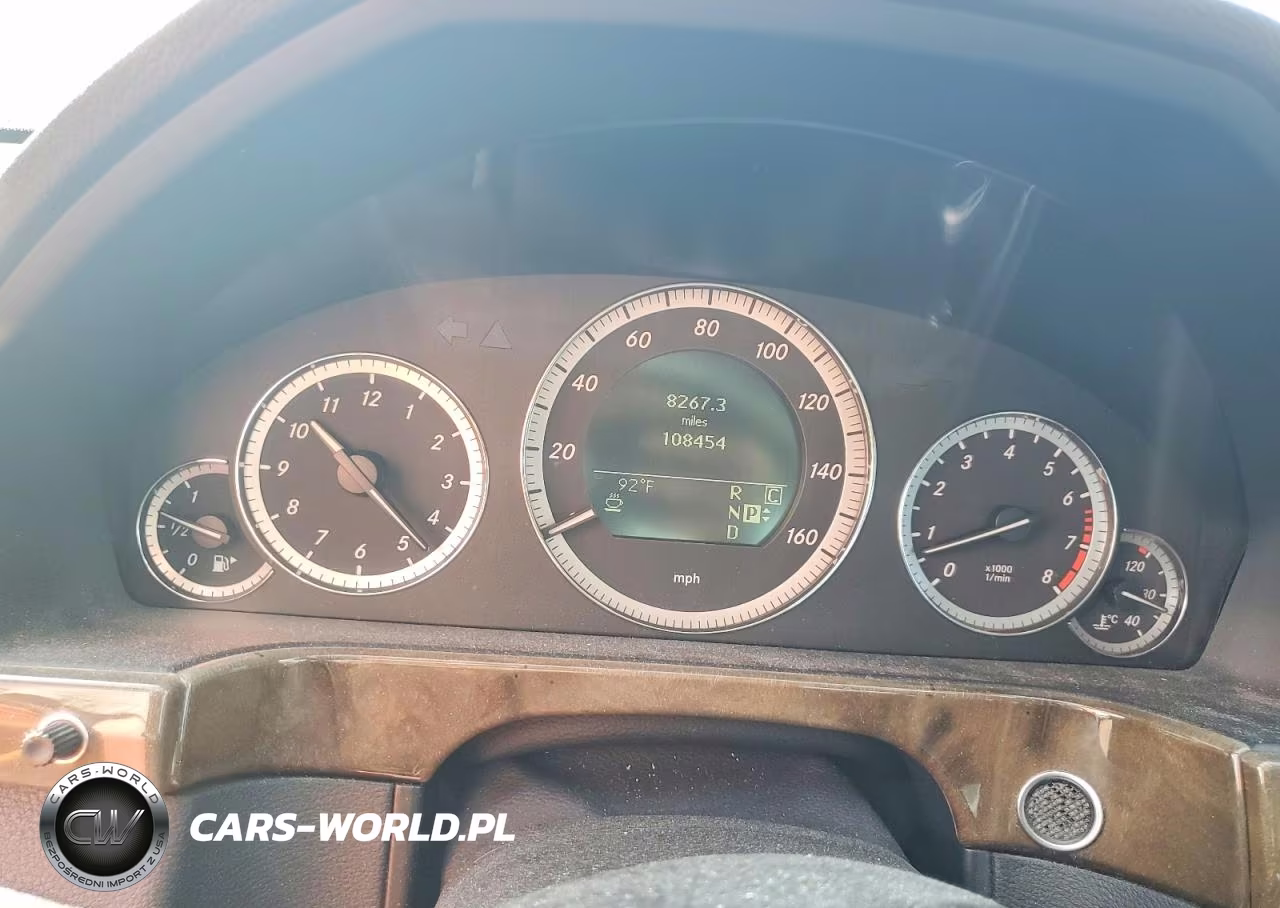 2010 Mercedes-Benz E 350 4Matic VIN:WDDHF8HBXAA098834 - 9