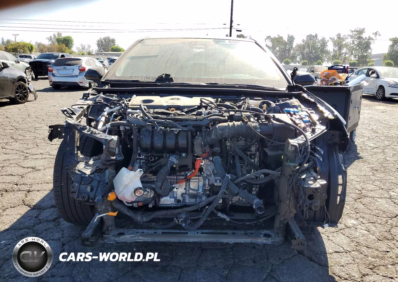 2025 Toyota Camry Se VIN:4T1DAACK7SU543368 - 5