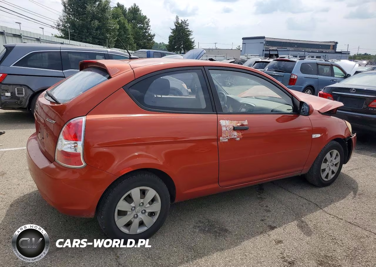 2010 Hyundai Accent Gs VIN:KMHCM3AC8AU161875 - 3