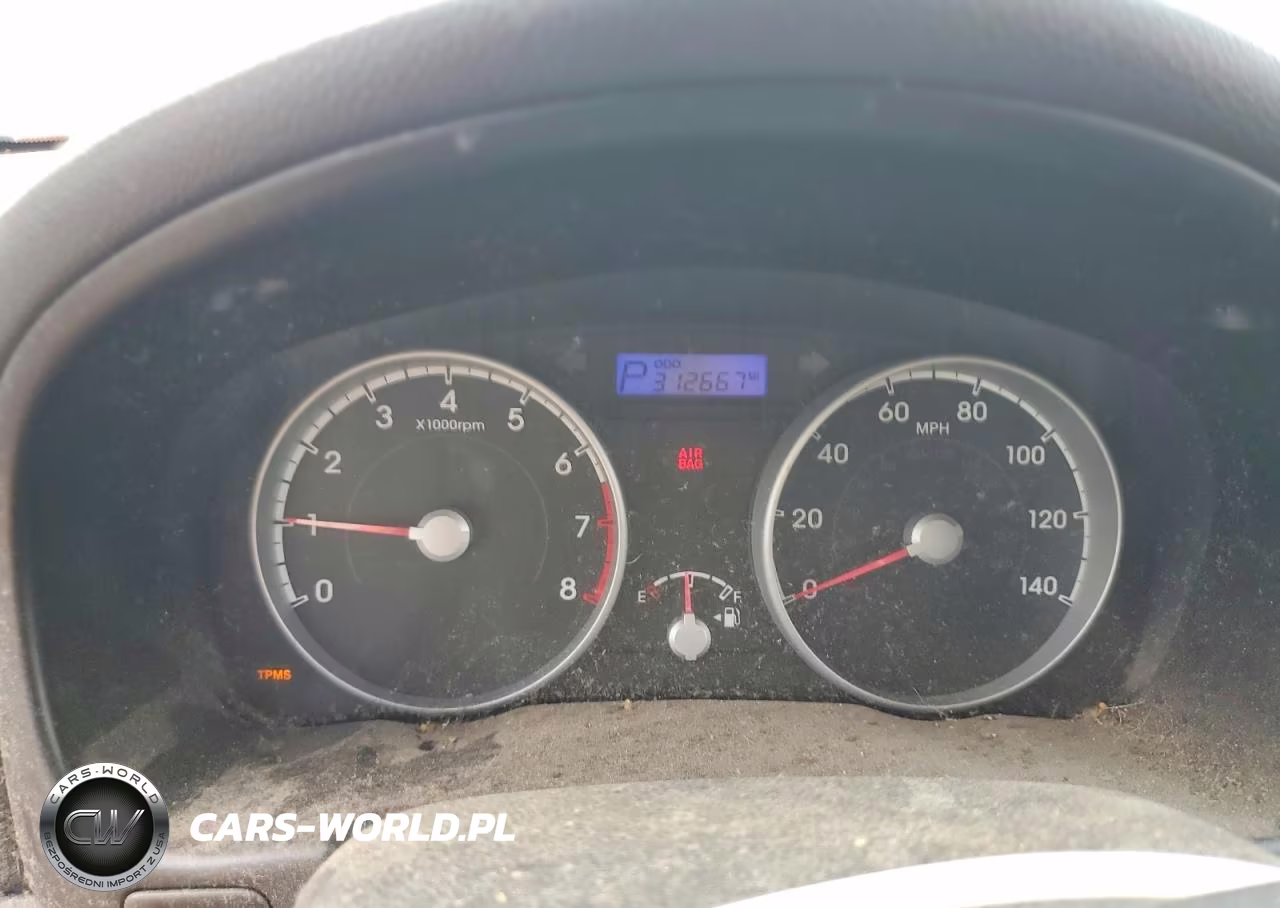2010 Hyundai Accent Gs VIN:KMHCM3AC8AU161875 - 9
