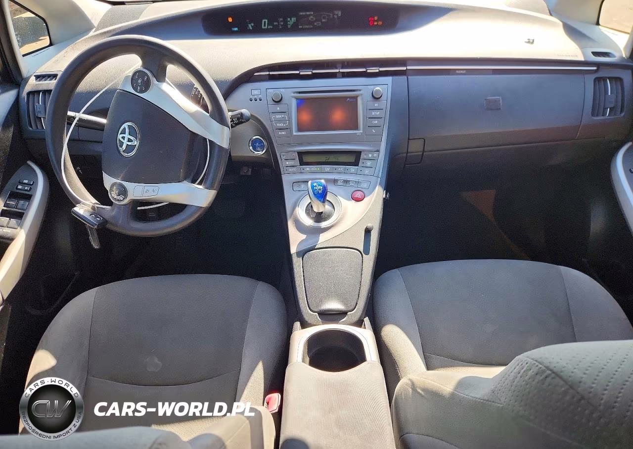 2012 Toyota Prius Two VIN:JTDKN3DU6C1576893 - 8