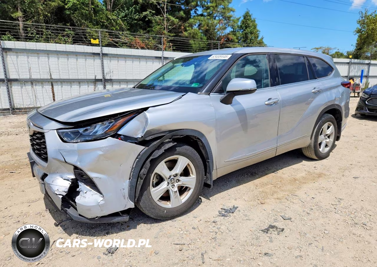 2020 Toyota Highlander Le – zdjęcie 1 z 13
