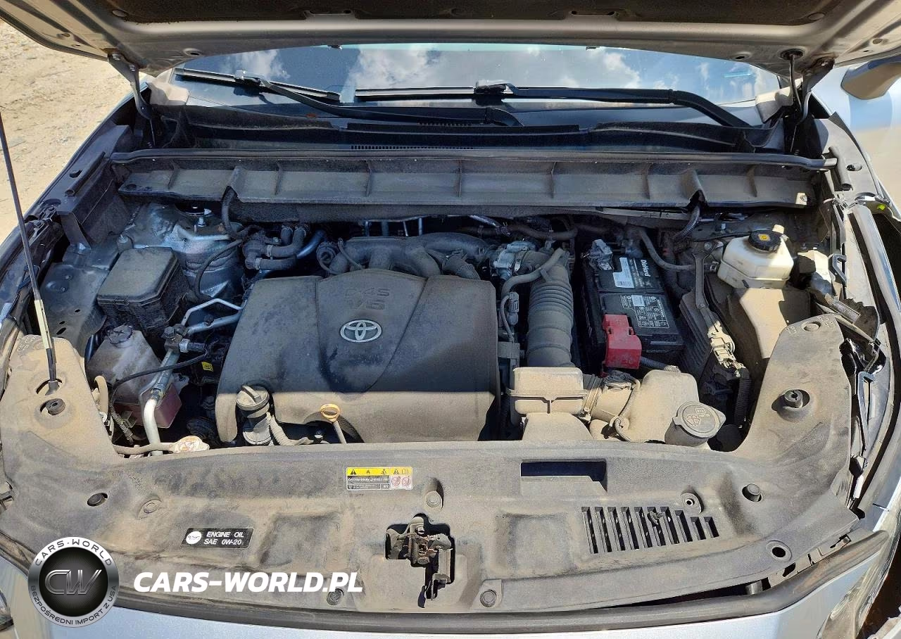 2020 Toyota Highlander Le VIN:5TDBZRBHXLS015693 - 12