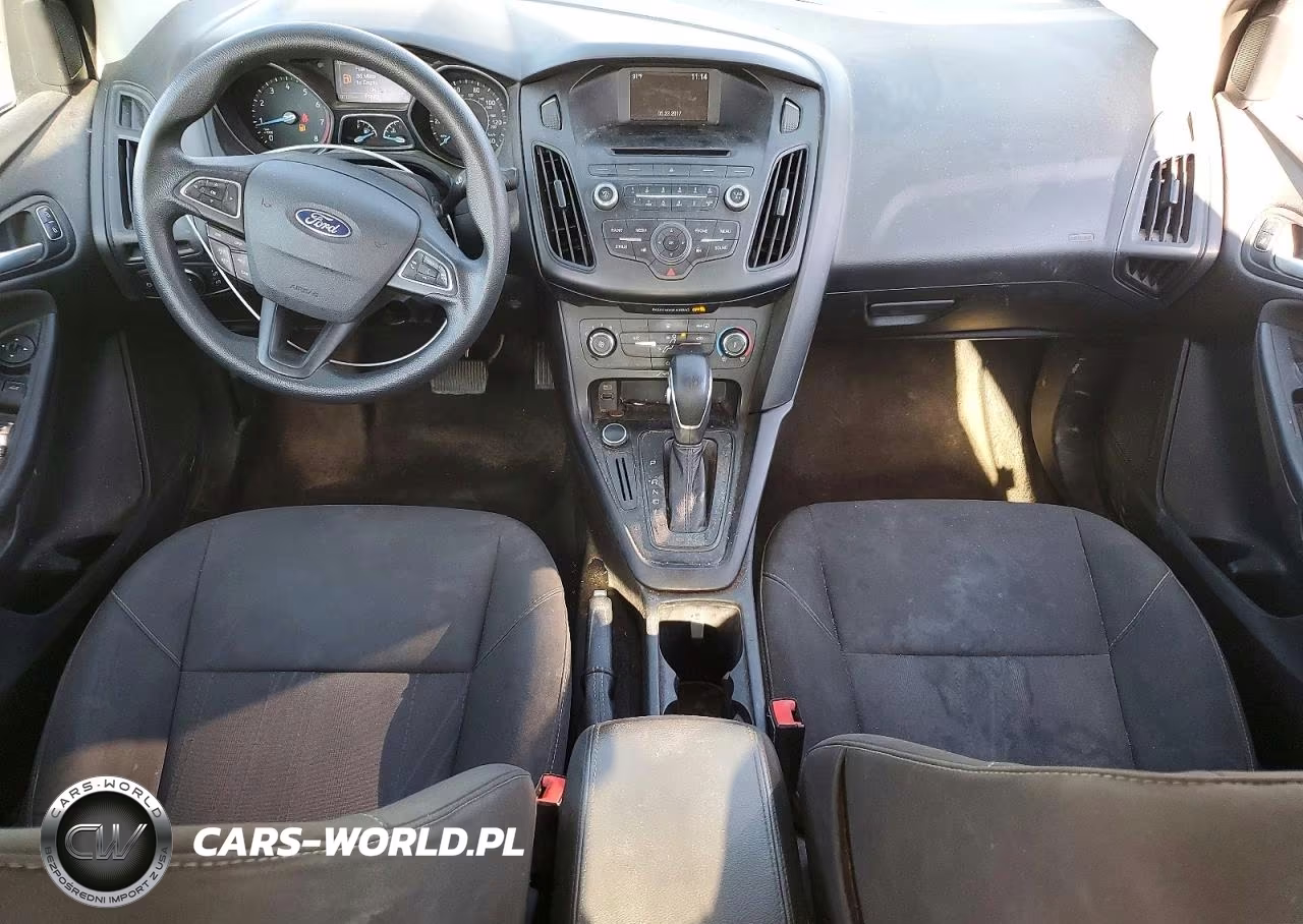 2017 Ford Focus Se VIN:1FADP3F26HL296844 - 8