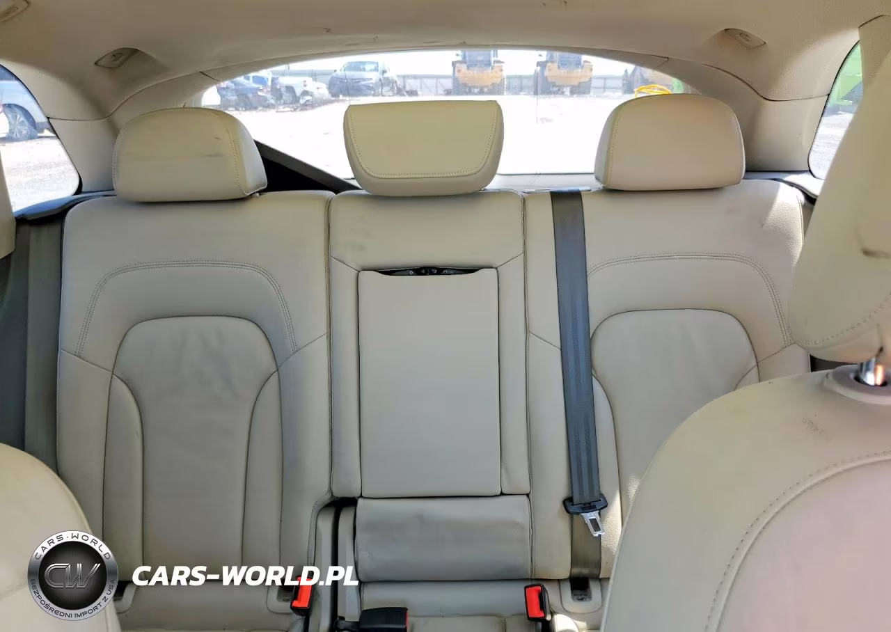 2011 Audi Q5 2.0T Premium VIN:WA1LFAFP6BA110726 - 10