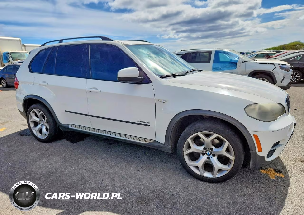 2011 BMW X5 xDrive35I VIN:5UXZV4C51BL402407 - 4