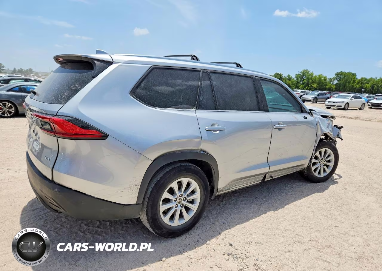 2024 Toyota Grand Highlander Xle VIN:5TDAAAA59RS000624 - 3