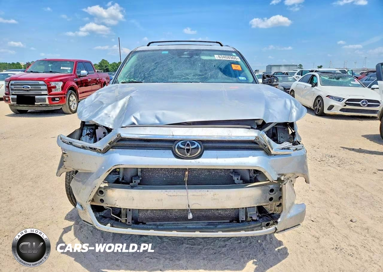 2024 Toyota Grand Highlander Xle VIN:5TDAAAA59RS000624 - 5