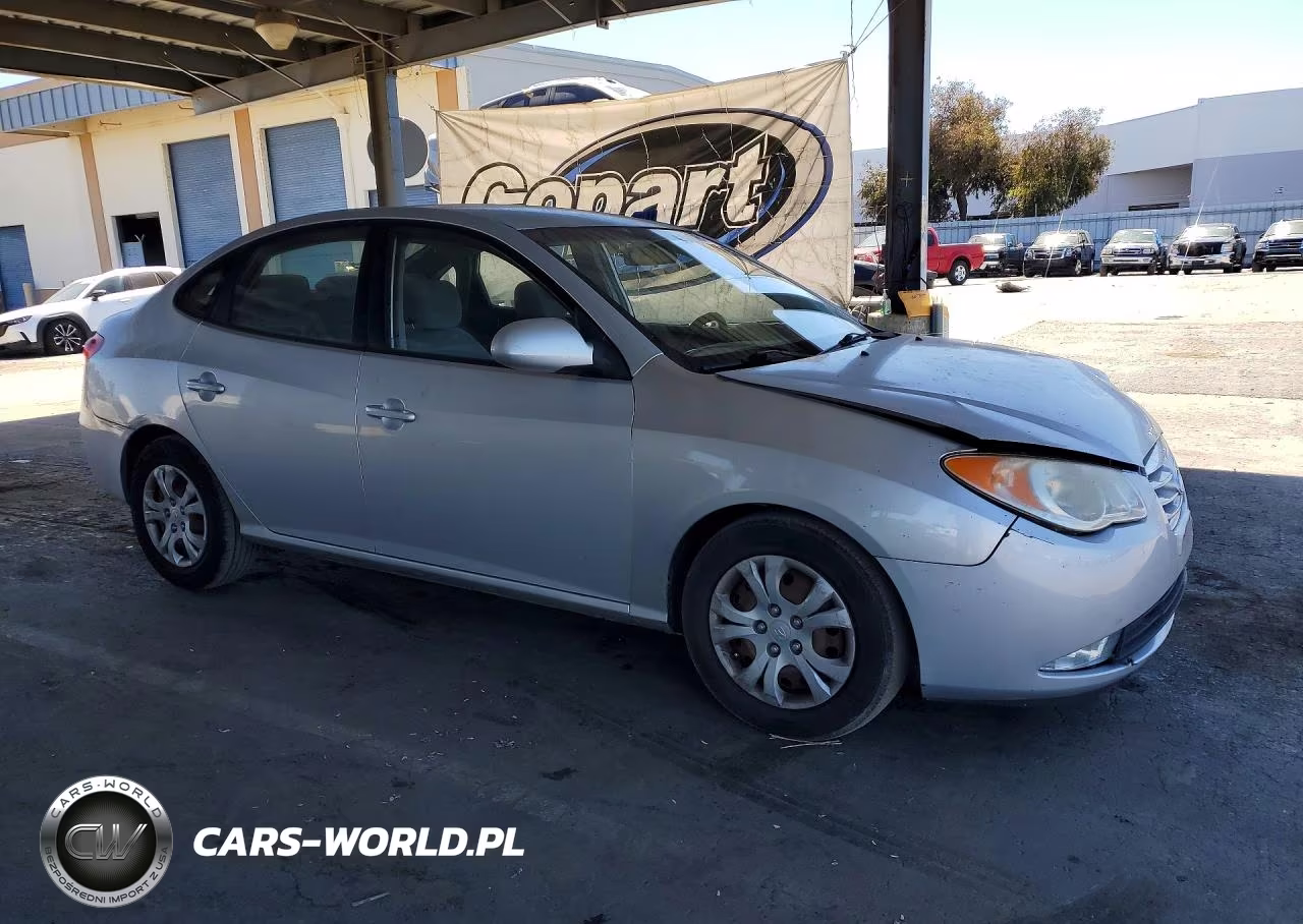 2010 Hyundai Elantra Gls VIN:KMHDU4AD4AU835345 - 4