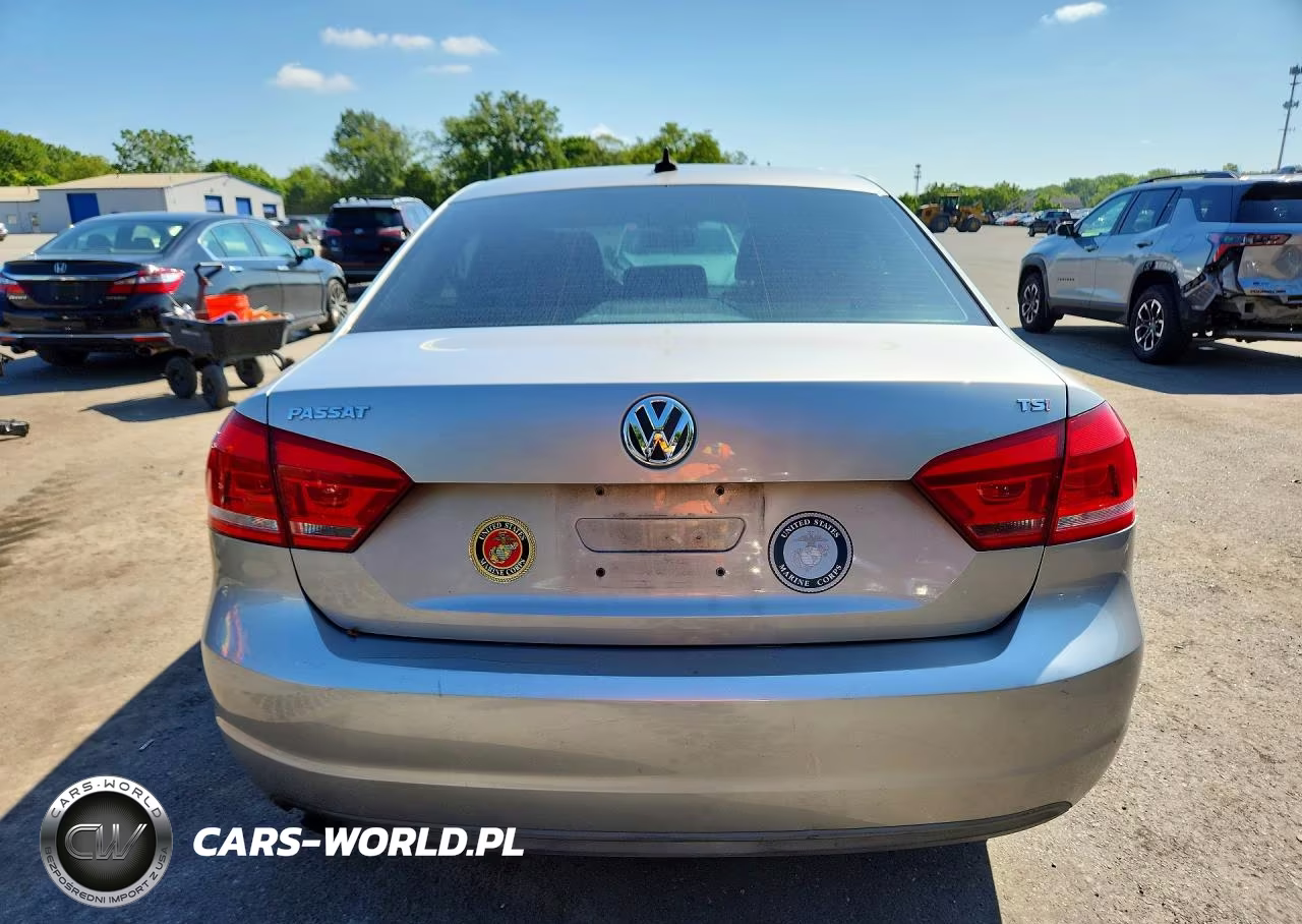 2014 Volkswagen Passat S VIN:1VWAT7A3XEC033541 - 6