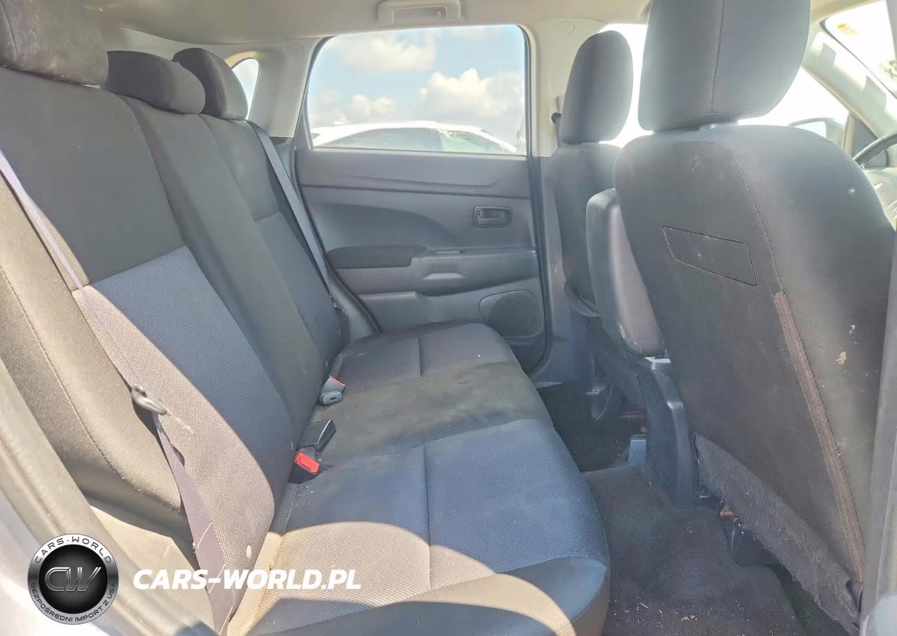 2012 Mitsubishi Outlander Sport Es VIN:JA4AP3AU8CZ011115 - 11