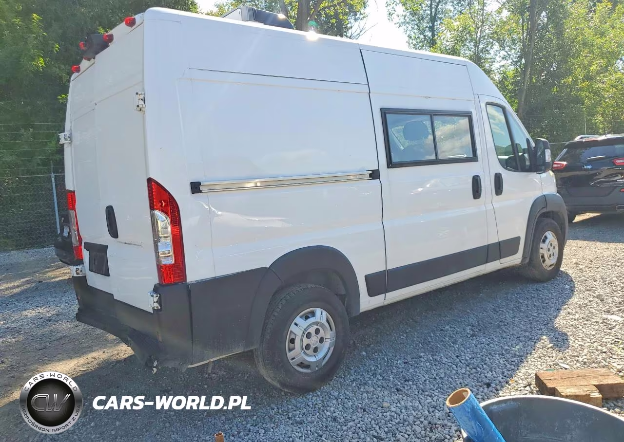 2019 Ram Promaster 1500 Delivery Van VIN:3C6TRVBG2KE500639 - 3