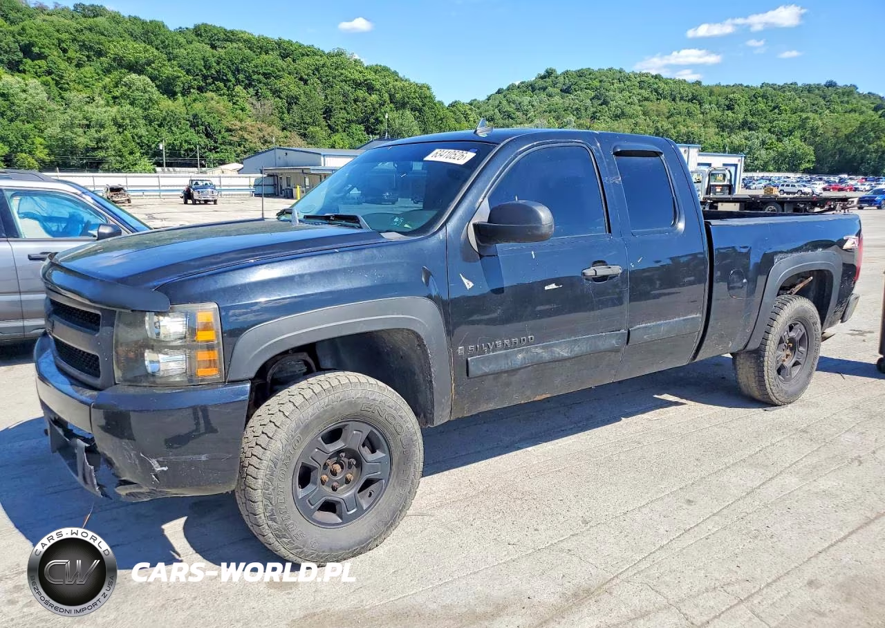 2008 Chevrolet Silverado K1500 – zdjęcie 1 z 12