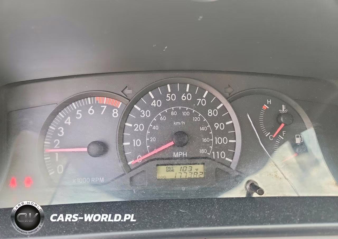 2005 Toyota Corolla Ce VIN:1NXBR32E35Z492155 - 9