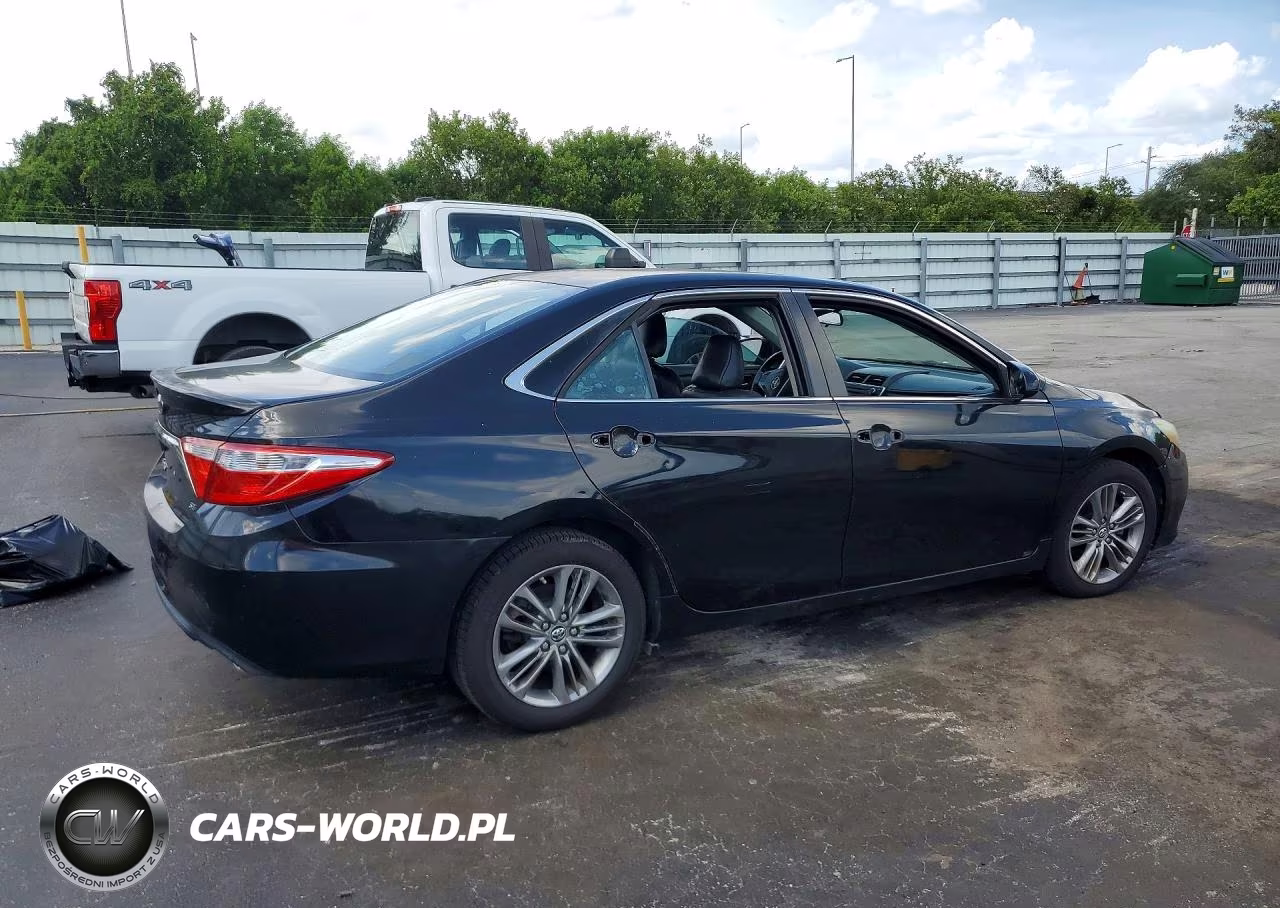 2016 Toyota Camry Se VIN:4T1BF1FKXGU119873 - 3