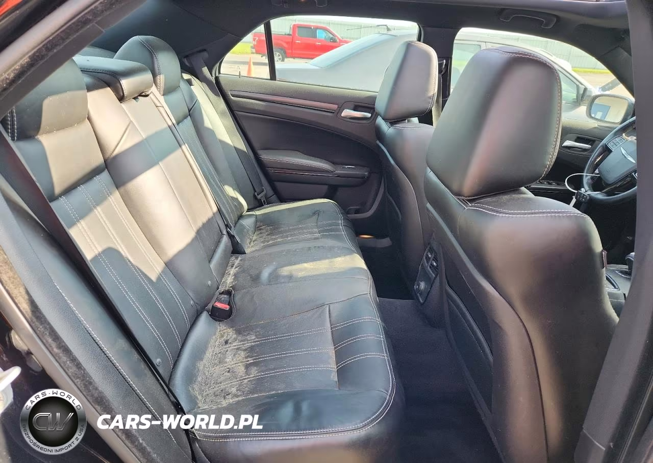 2014 Chrysler 300 S VIN:2C3CCAGG7EH287762 - 10