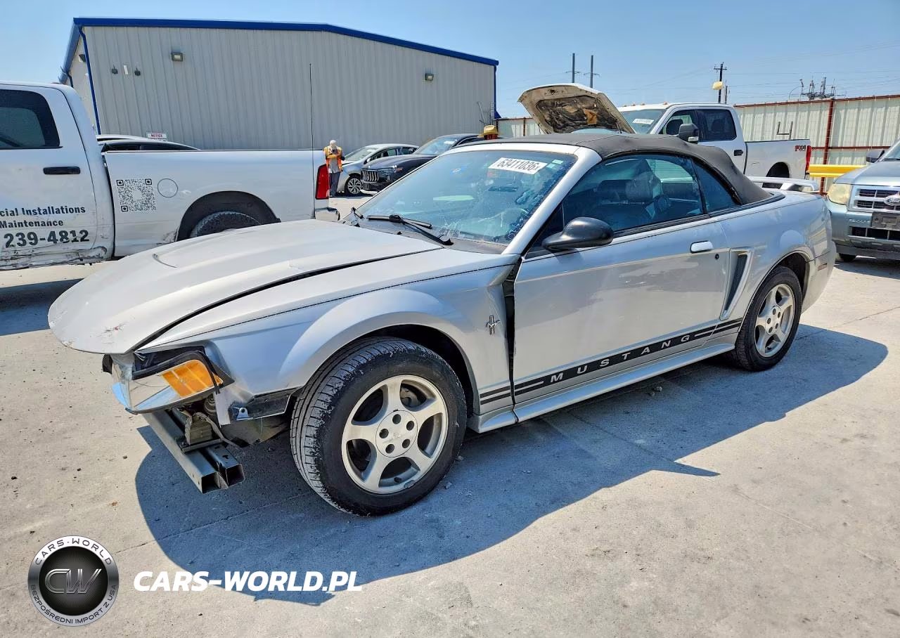 2003 Ford Mustang