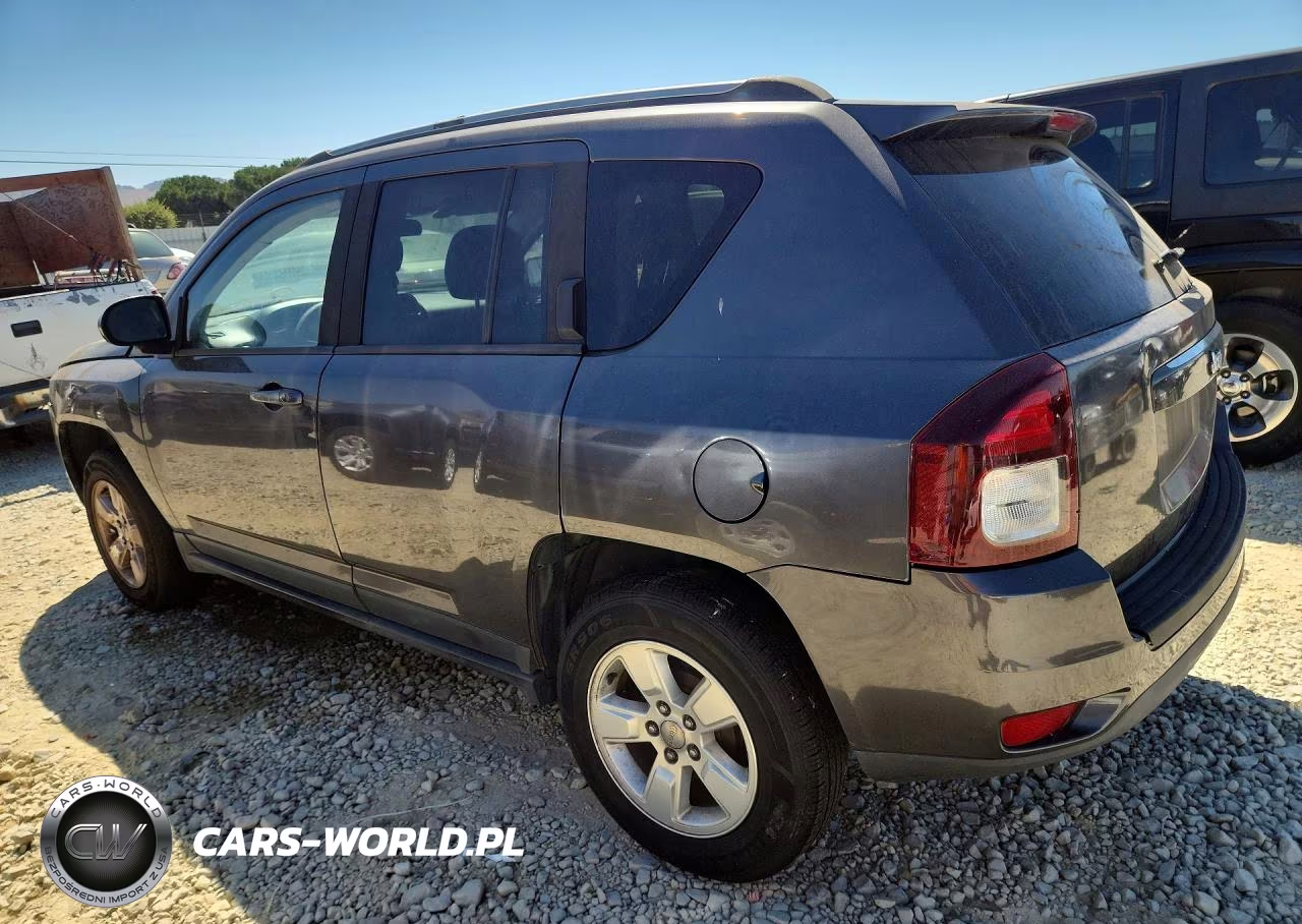 2015 Jeep Compass Sport VIN:1C4NJCBA1FD313389 - 2