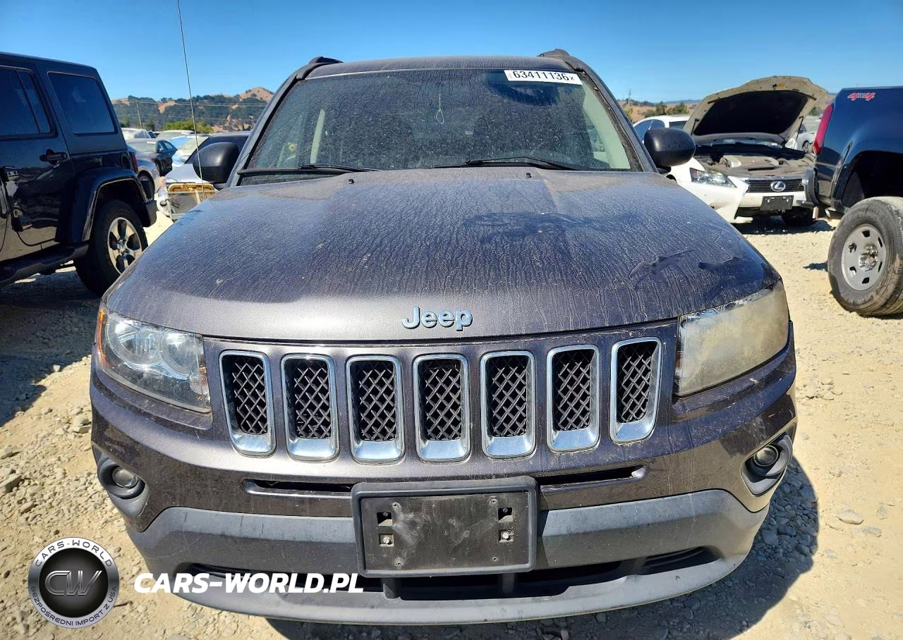 2015 Jeep Compass Sport VIN:1C4NJCBA1FD313389 - 5