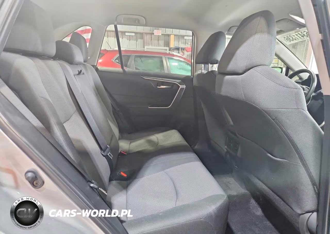 2024 Toyota Rav4 Xle VIN:2T3P1RFV5RW481407 - 11