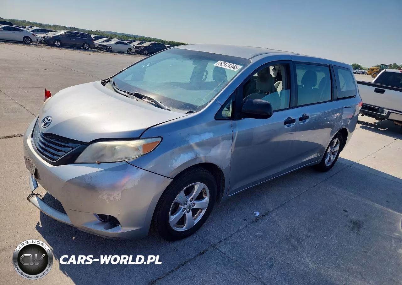 2014 Toyota Sienna L 7-Passenger