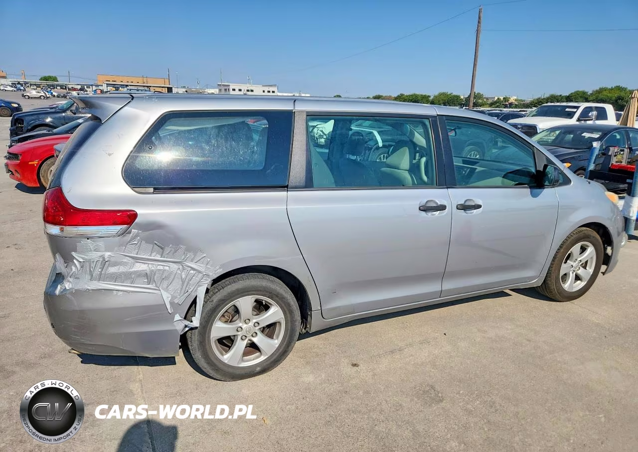 2014 Toyota Sienna L 7-Passenger VIN:5TDZK3DC9ES408024 - 3