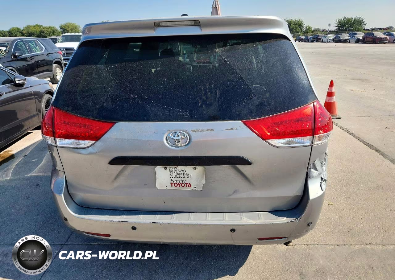 2014 Toyota Sienna L 7-Passenger VIN:5TDZK3DC9ES408024 - 6