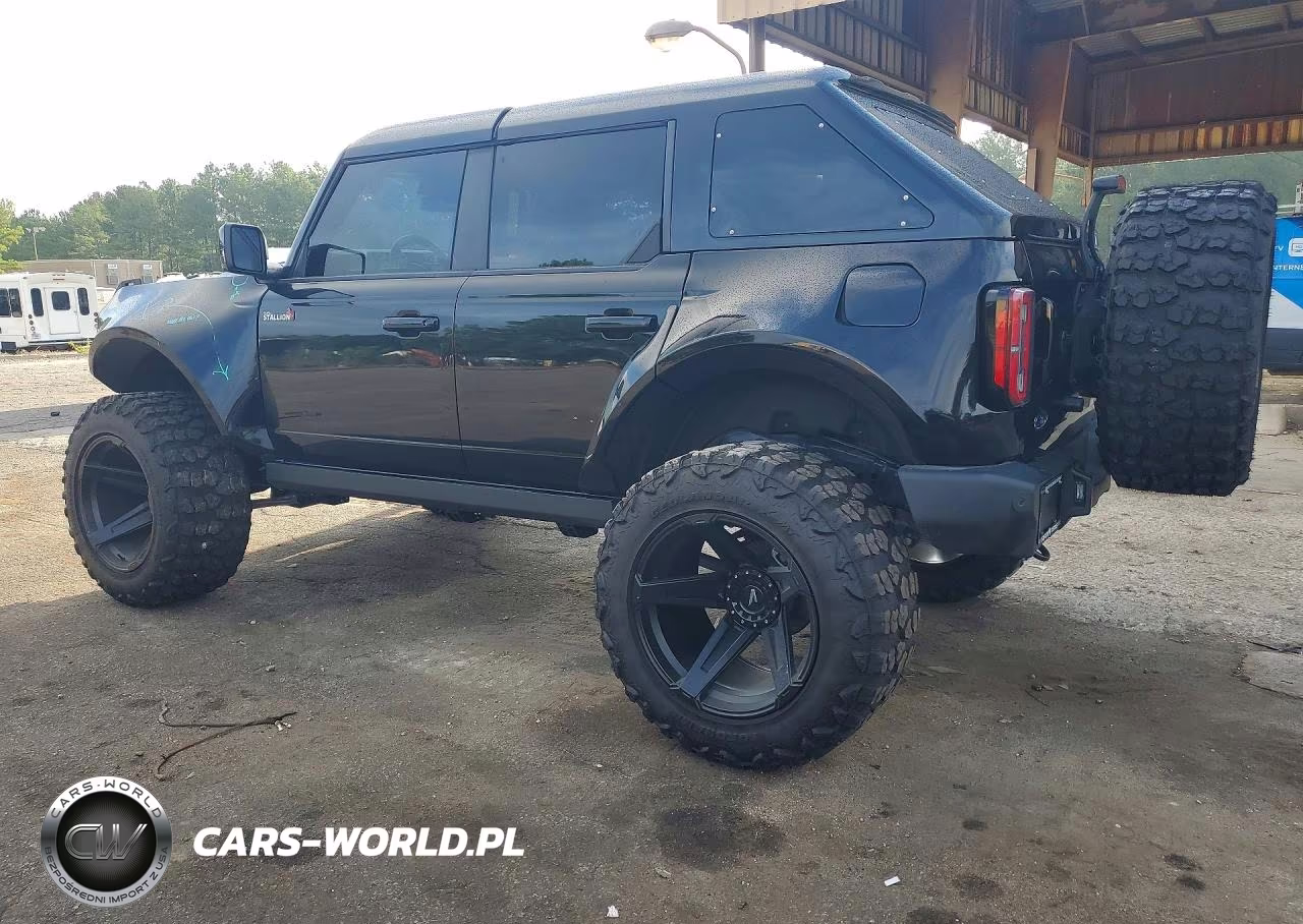 2024 Ford Bronco Outer Banks VIN:1FMDE8BH6RLA76317 - 2