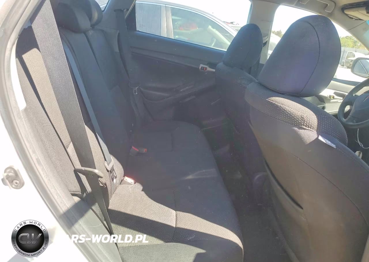 2010 Pontiac Vibe VIN:5Y2SP6E08AZ405729 - 10