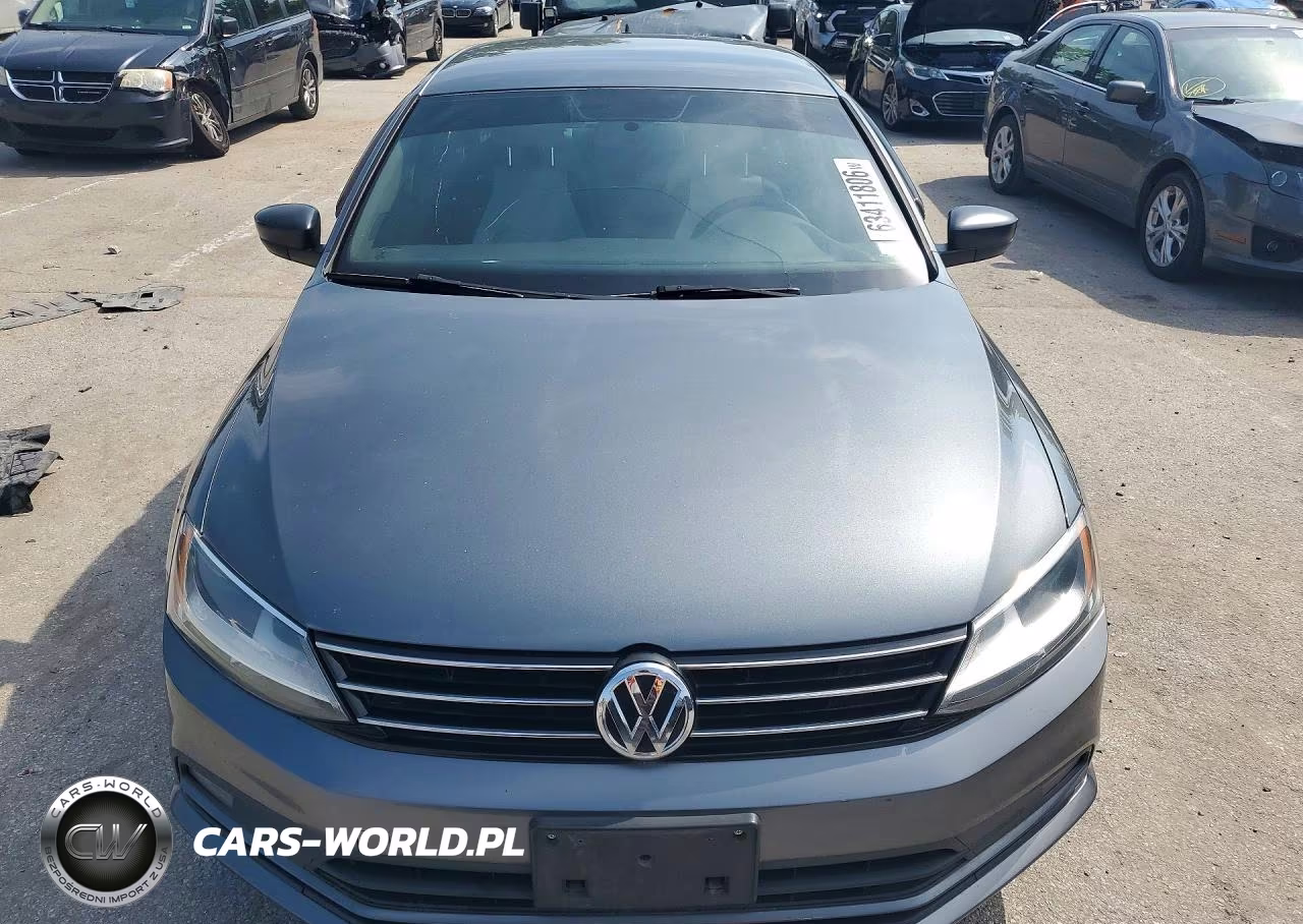 2016 Volkswagen Jetta Sport VIN:3VWB17AJ1GM294633 - 5