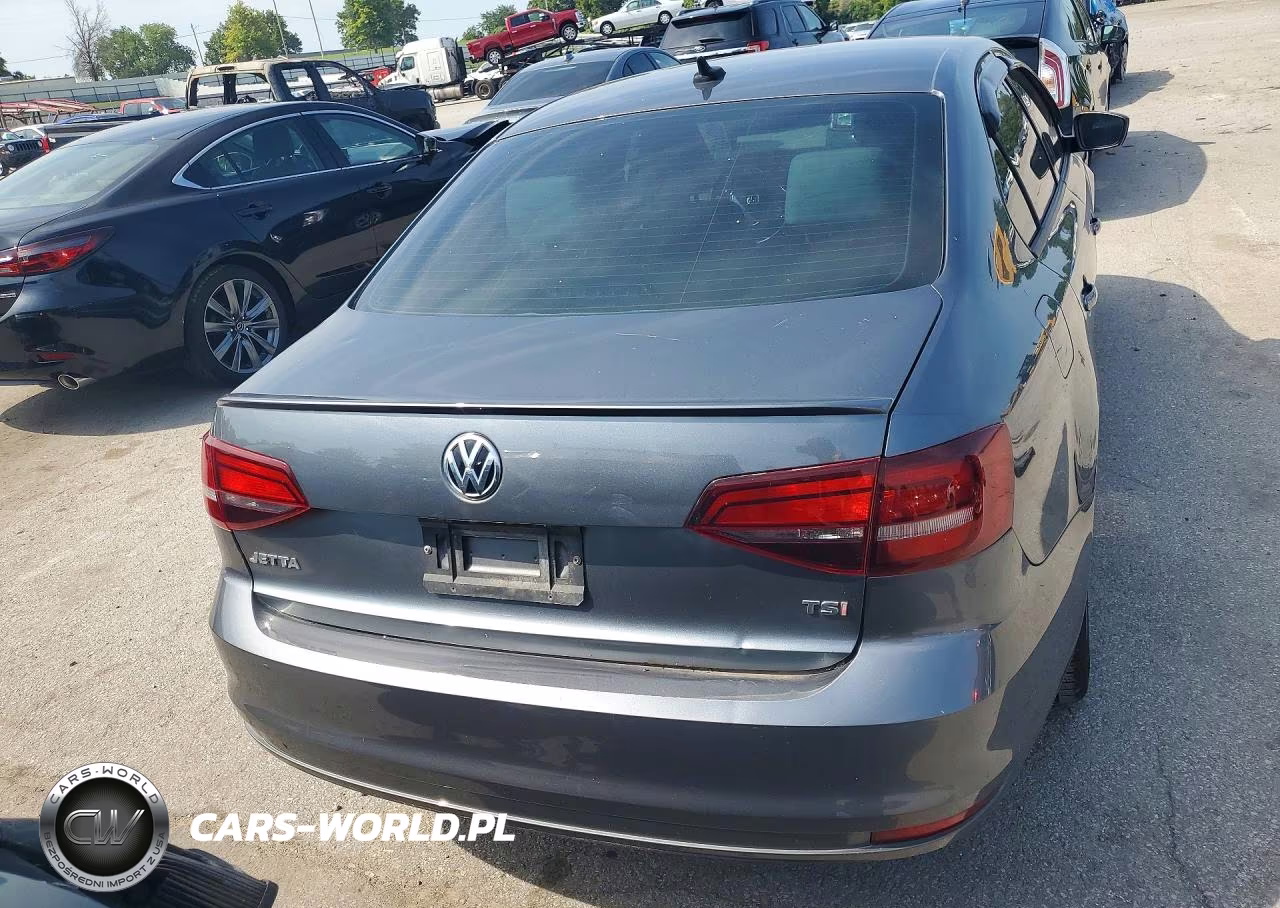 2016 Volkswagen Jetta Sport VIN:3VWB17AJ1GM294633 - 6