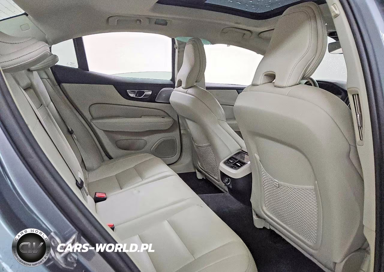 2019 Volvo S60 T6 Inscription VIN:7JRA22TL9KG011820 - 10
