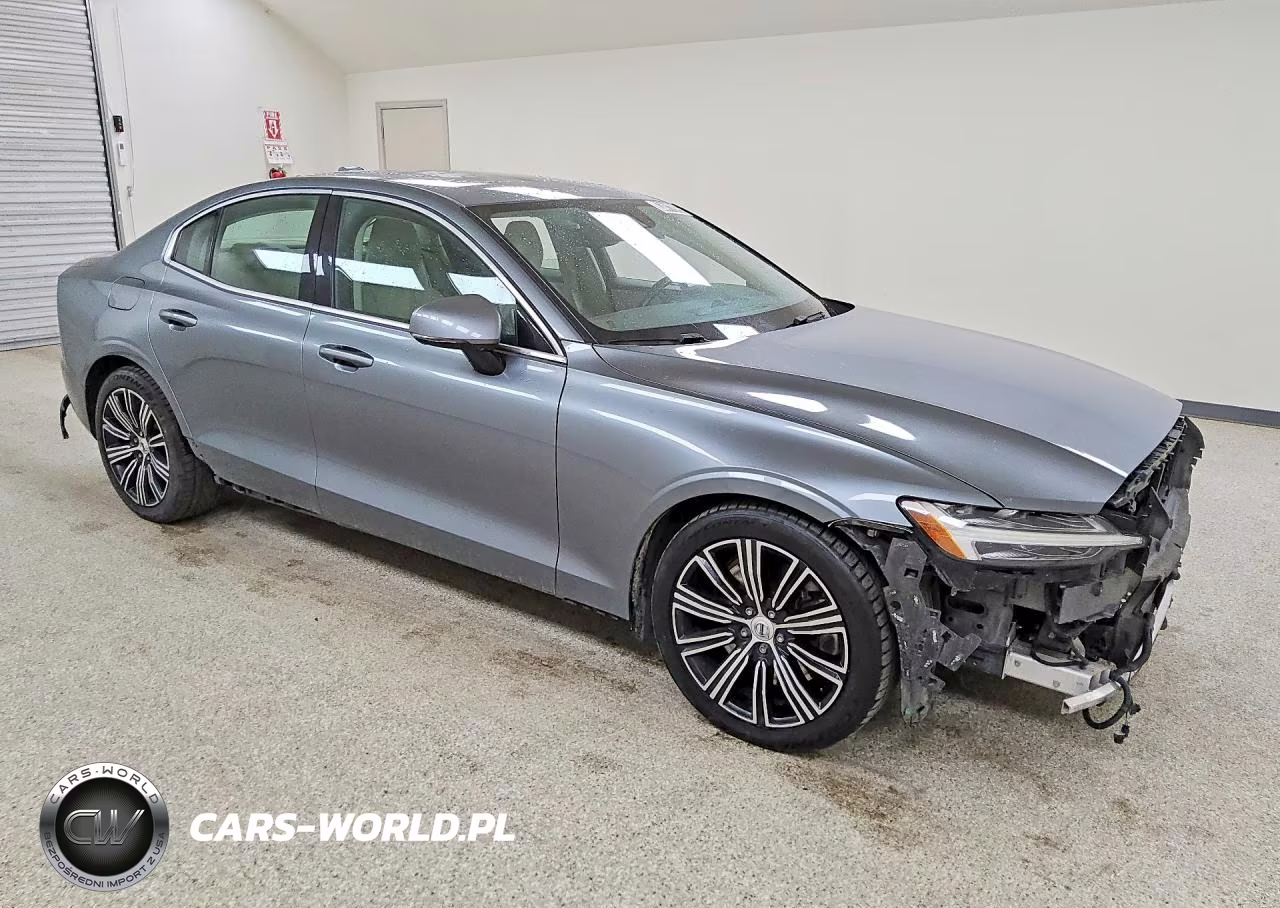 2019 Volvo S60 T6 Inscription VIN:7JRA22TL9KG011820 - 4
