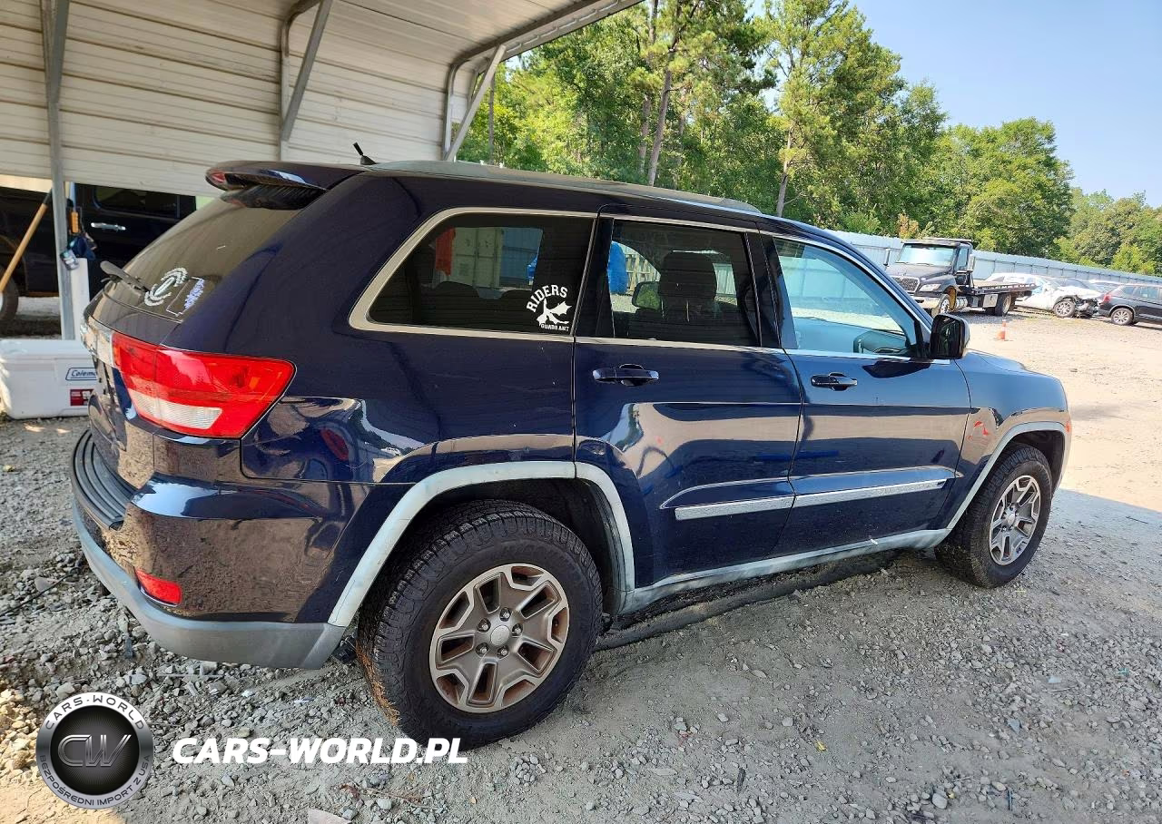 2012 Jeep Grand Cherokee Laredo VIN:1C4RJEAG1CC162350 - 3