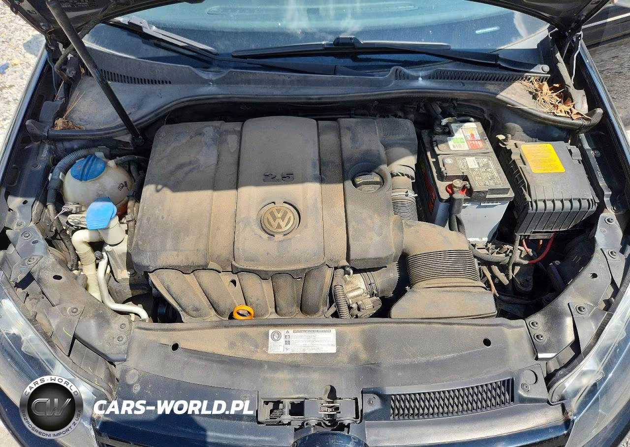 2011 Volkswagen Jetta S VIN:3VWPX7AJ3BM696943 - 11