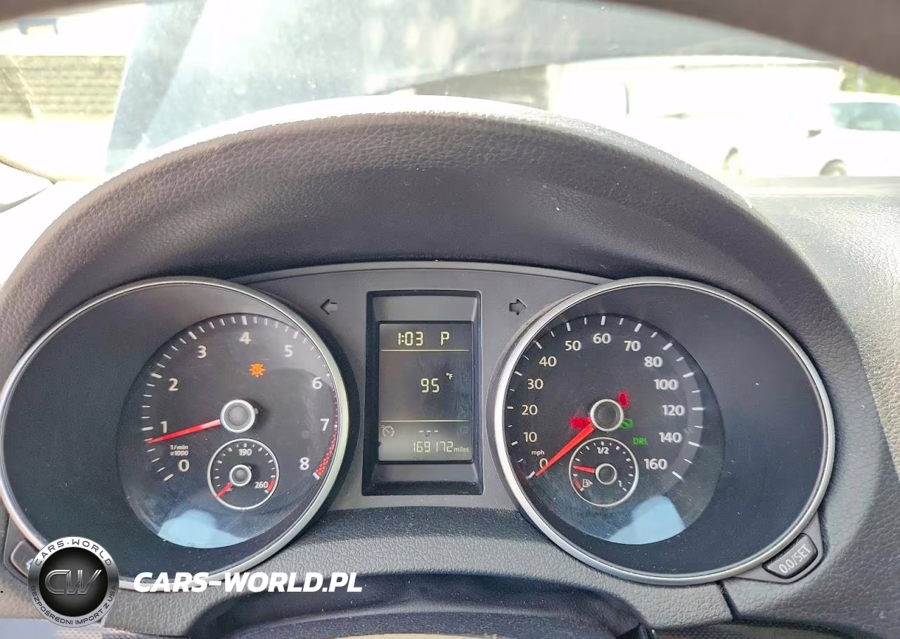2011 Volkswagen Jetta S VIN:3VWPX7AJ3BM696943 - 9