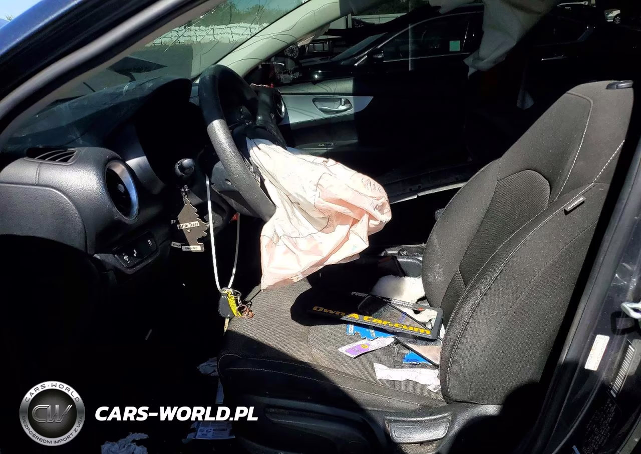 2023 Kia Forte Lxs VIN:3KPF24AD9PE572358 - 7