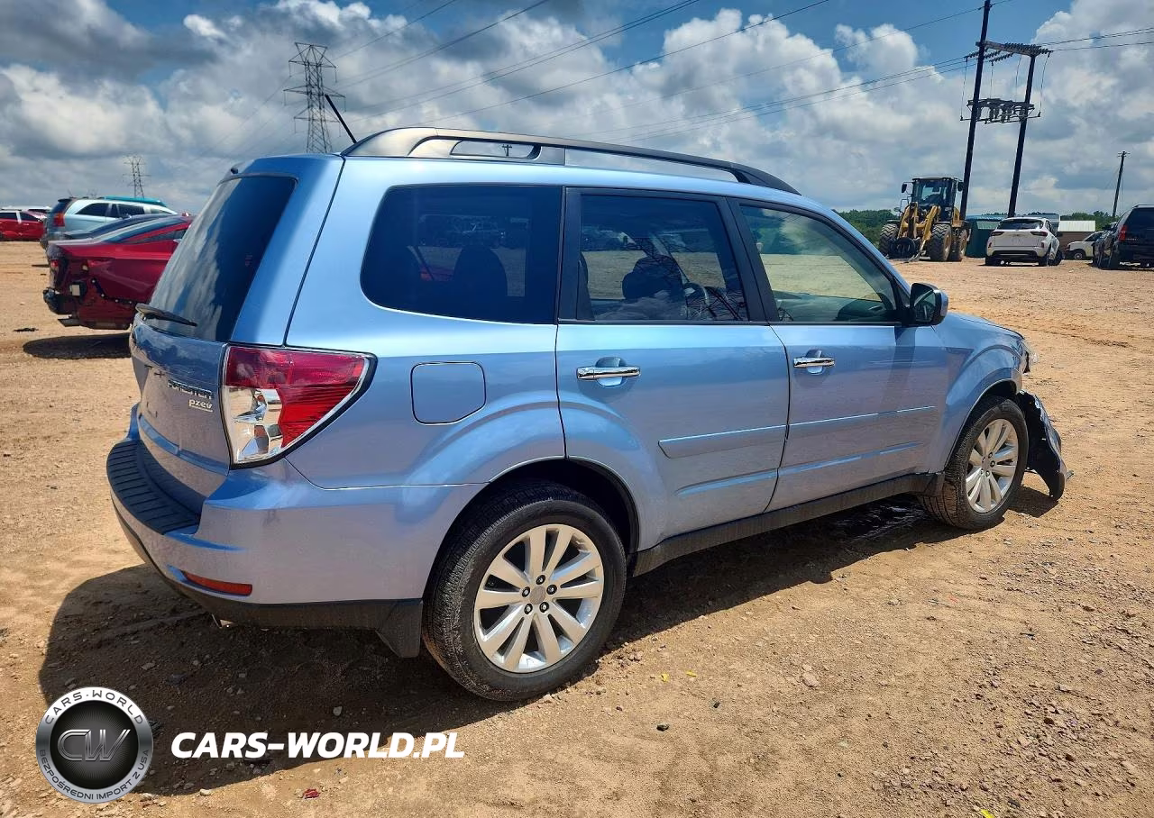 2012 Subaru Forester Limited VIN:JF2SHAEC5CH469392 - 3