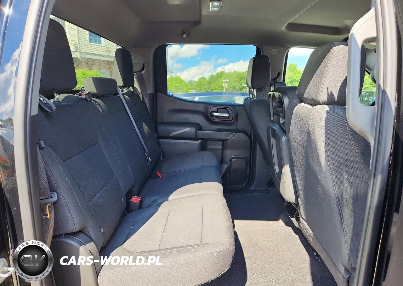 2021 Chevrolet Silverado K1500 Custom VIN:1GCPYBEK7MZ240175 - 10