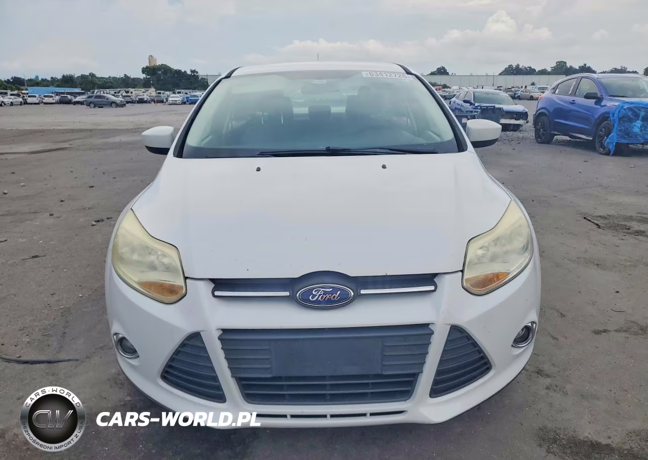 2012 Ford Focus Se VIN:1FAHP3F24CL377982 - 5