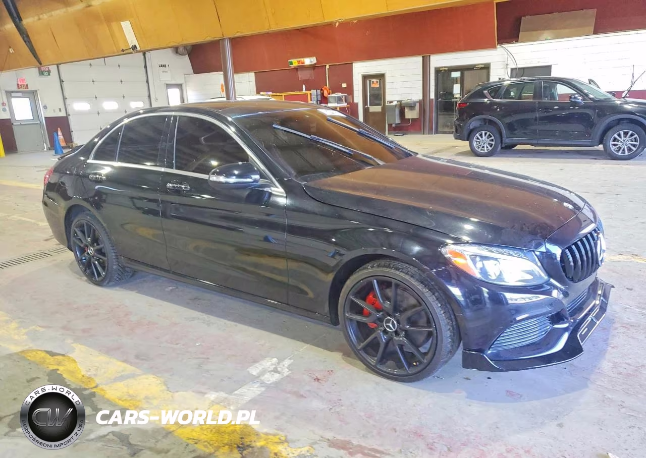 2015 Mercedes-Benz C 300 VIN:55SWF4JB2FU050018 - 4