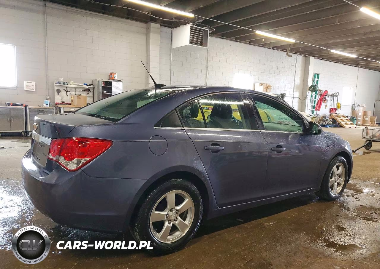 2014 Chevrolet Cruze Lt VIN:1G1PC5SB2E7308974 - 3
